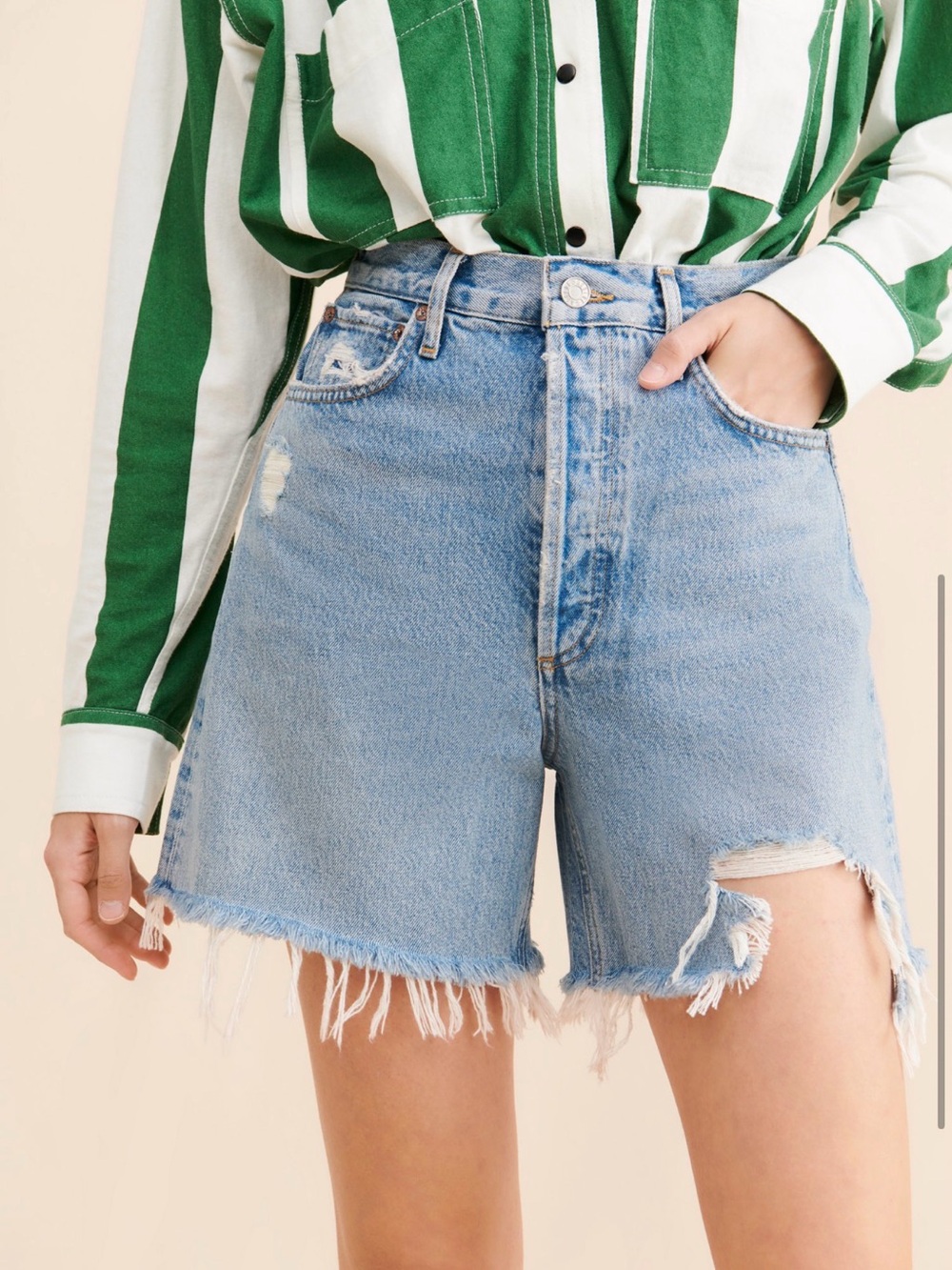 Agolde Stella High Rise Short in Deserted Size 27